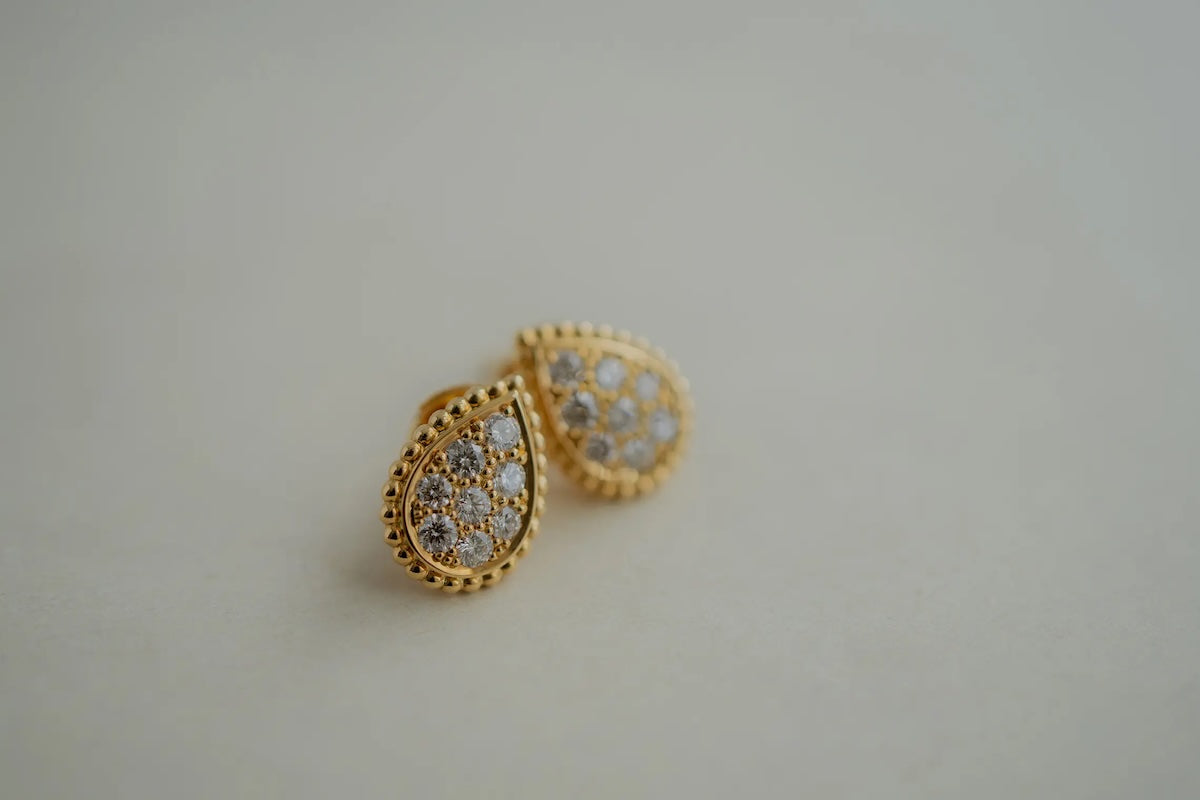 橋本環奈さん着用 ブシュロン セルパンボエム｜ドラマ『王様に捧ぐ薬指』のピアスをおさらい