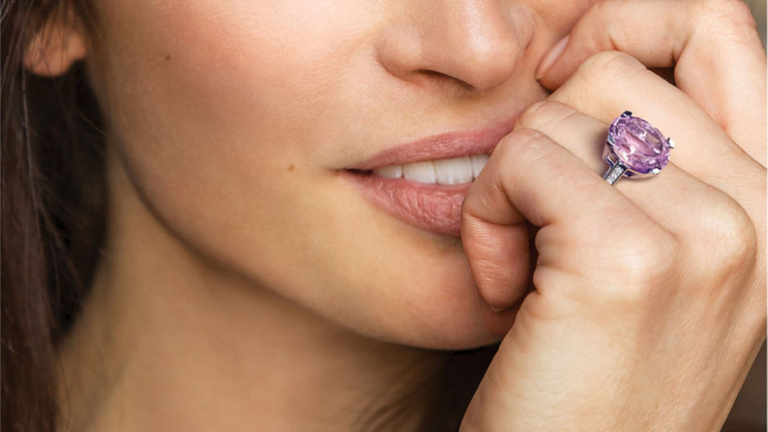 【モーブッサン】クルールダムール｜絶妙カラーの主役級ジュエリーを紹介