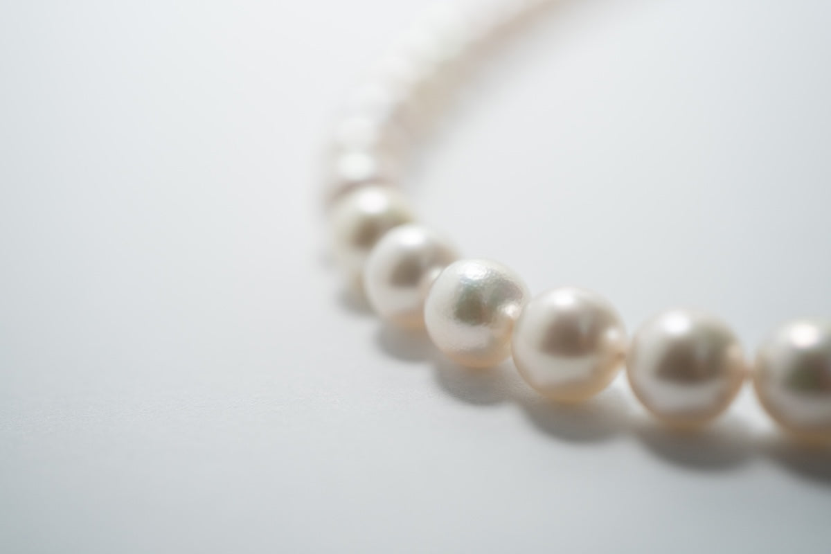 【徹底比較】「花珠」と「天女」は何が違う？アコヤ真珠のランク条件と価格差の秘密をプロが解説