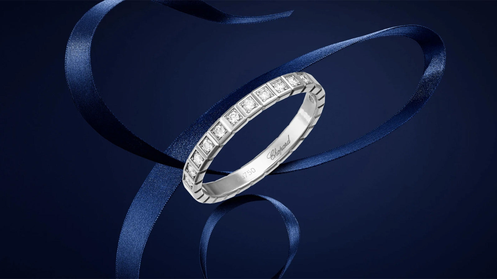 結婚指輪の定番はプラチナだけでない！？ゴールドも美しいショパールのコレクションを紹介