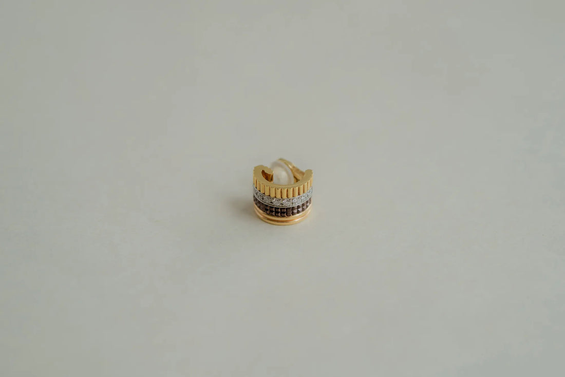 ブシュロンのキャトル イヤリング 正面 JCO01473