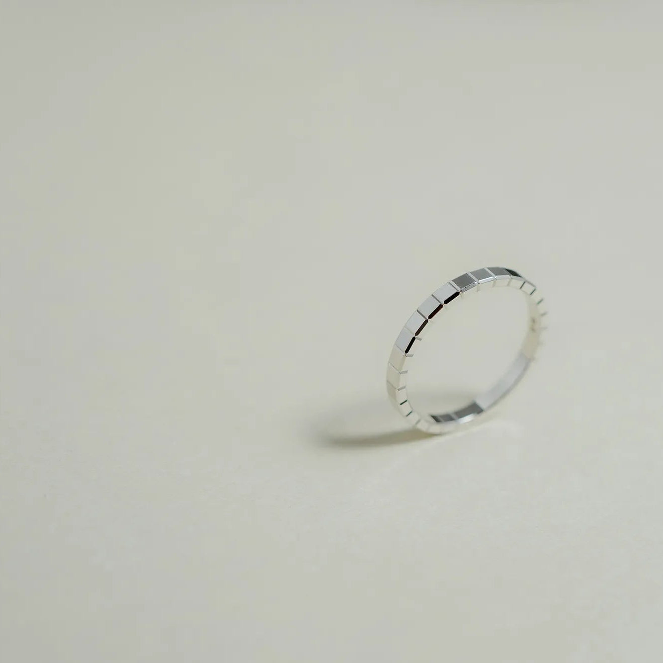 827702-1199 side