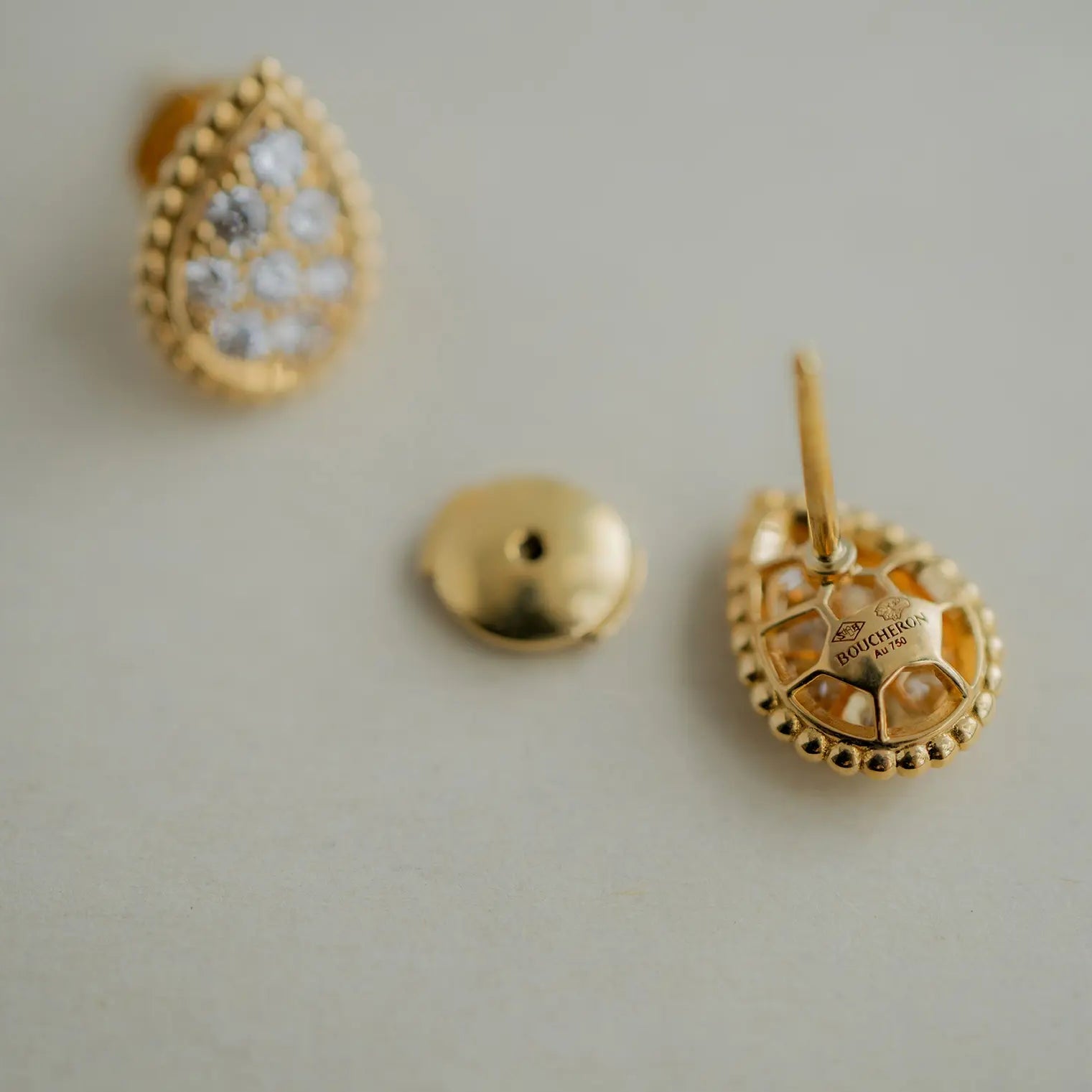 BOUCHERON ブシュロン セルパンボエム スタッズイヤリング イエローゴールド スモール JCO00962