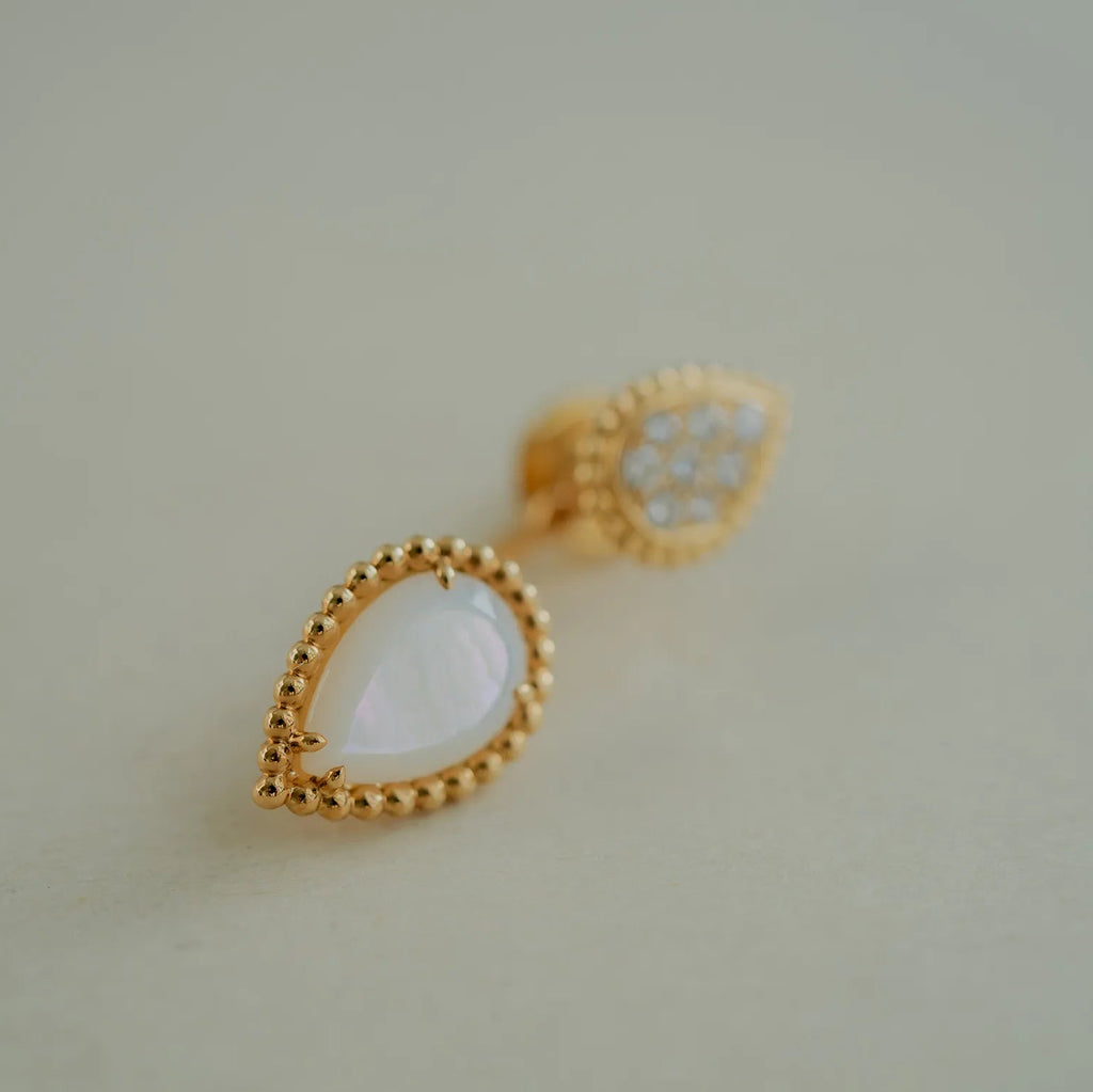 BOUCHERON ブシュロン セルパンボエム 2モチーフ シングル スタッズイヤリング JCO01428