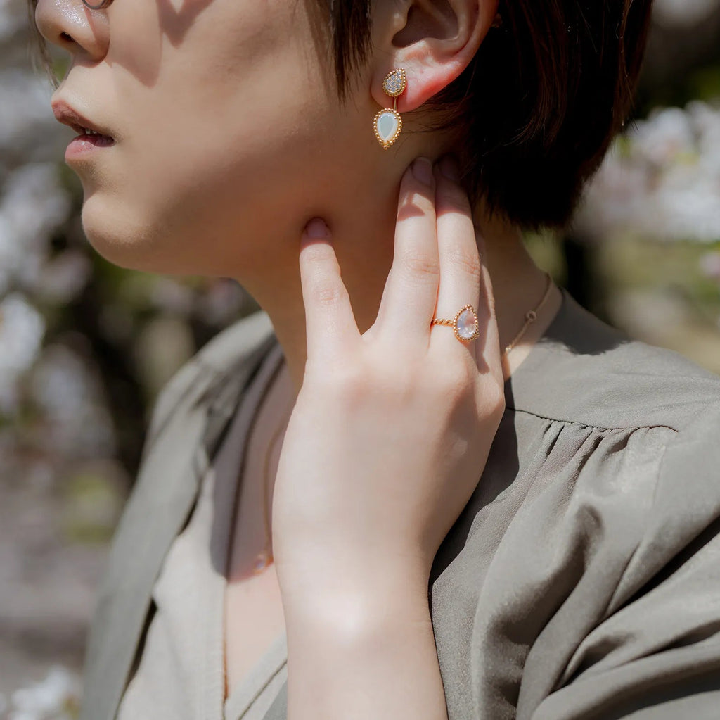 BOUCHERON ブシュロン セルパンボエム 2モチーフ シングル スタッズイヤリング JCO01428