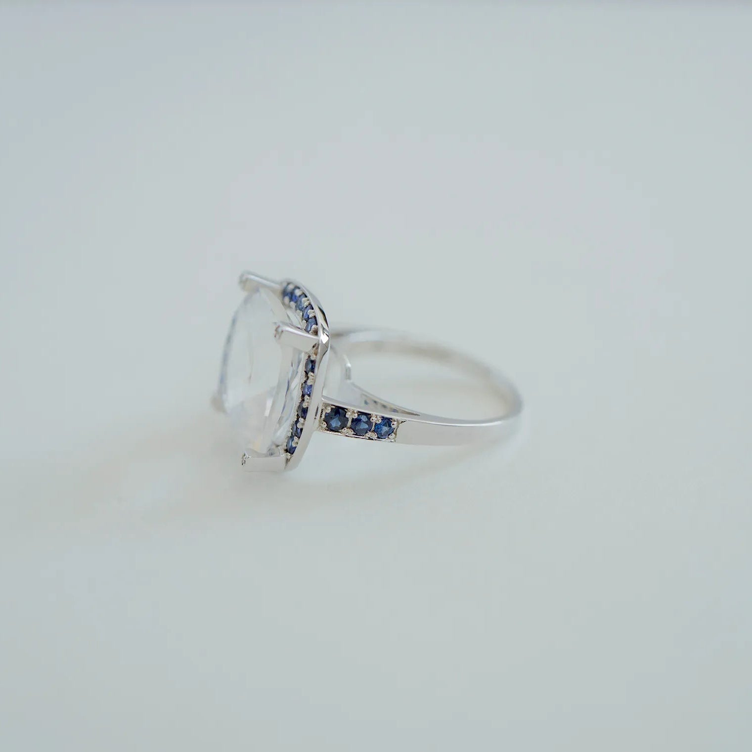 RI1352WGQUCSADIの商品写真