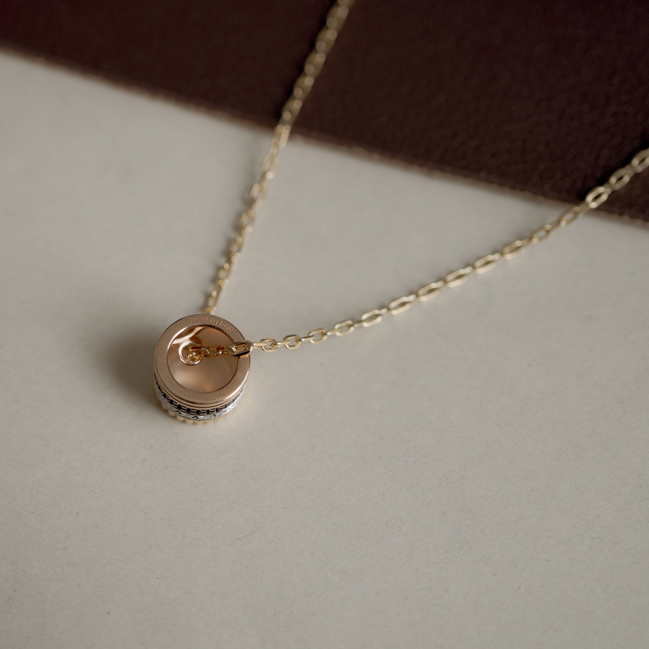 BOUCHERON ブシュロン キャトル クラシック ペンダント ラージ JPN00669