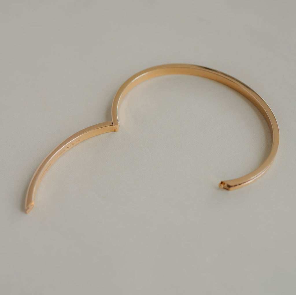 BOUCHERON ブシュロン キャトル クラシック バングル ハーフ JBT00980