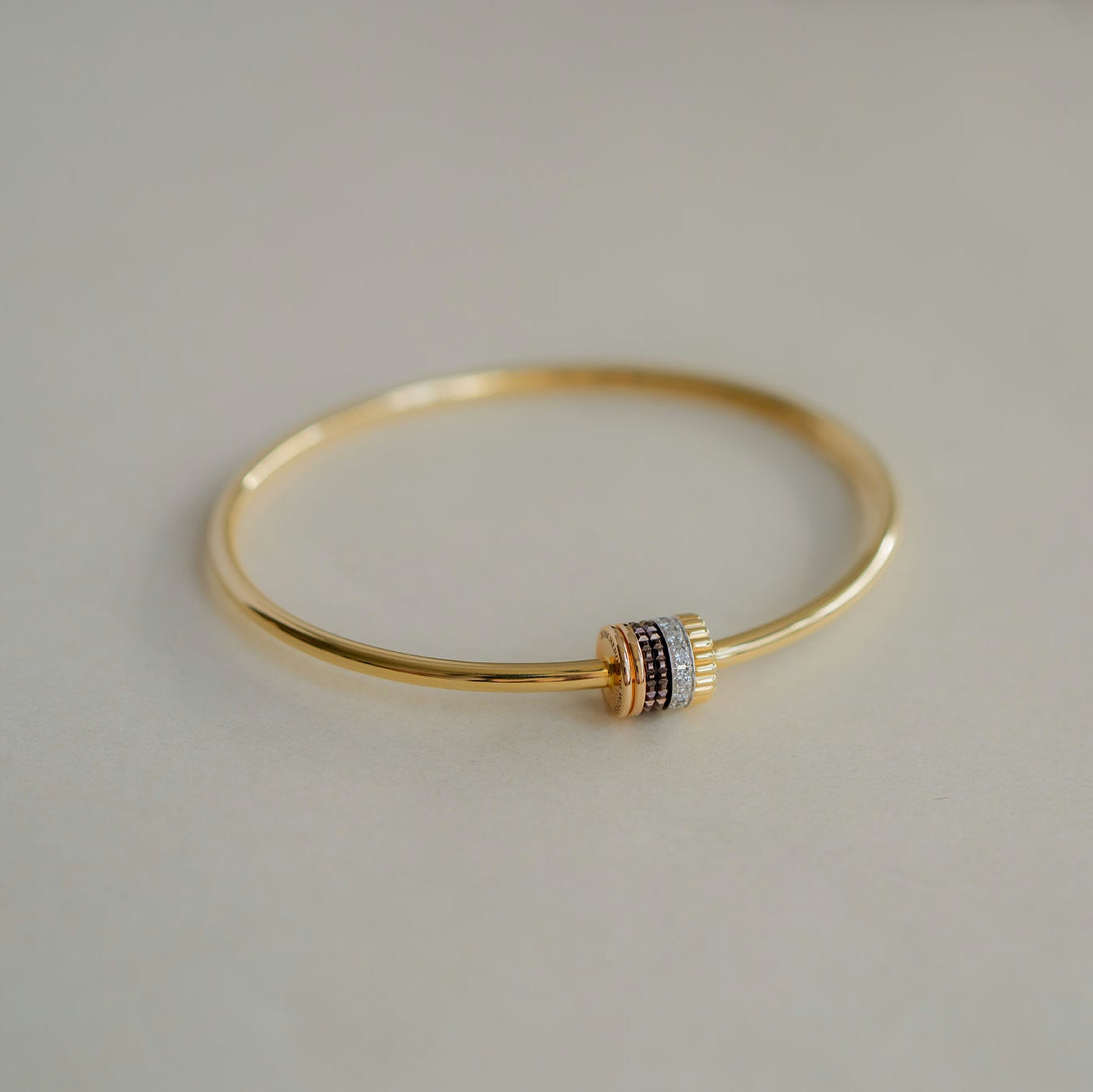 BOUCHERON ブシュロン キャトル クラシック 1モチーフ バングル JBT00934