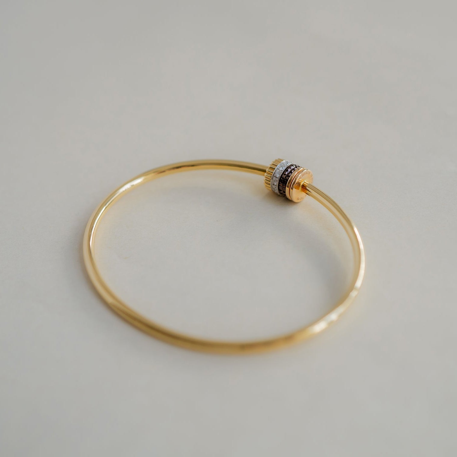 BOUCHERON ブシュロン キャトル クラシック 1モチーフ バングル JBT00934