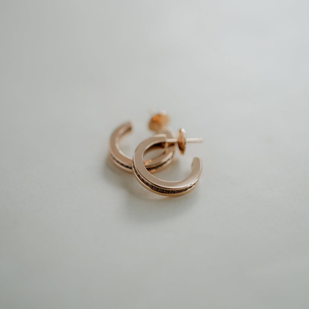 BOUCHERON ブシュロン キャトル クラシック フープイヤリング ハーフ JCO01598