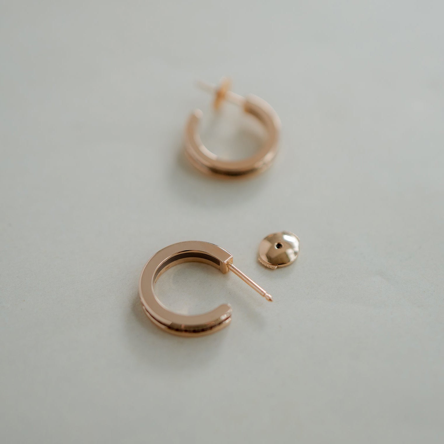 BOUCHERON ブシュロン キャトル クラシック フープイヤリング ハーフ JCO01598