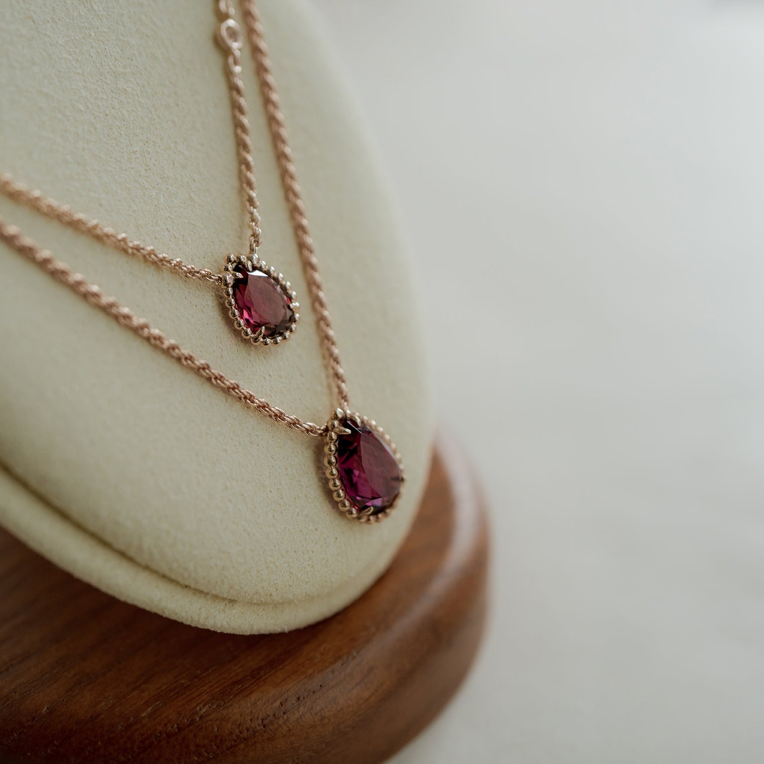BOUCHERON ブシュロン SERPENT BOHÈME RHODOLITE GARNET セルパンボエム ペンダント エクストラスモール JPN00629