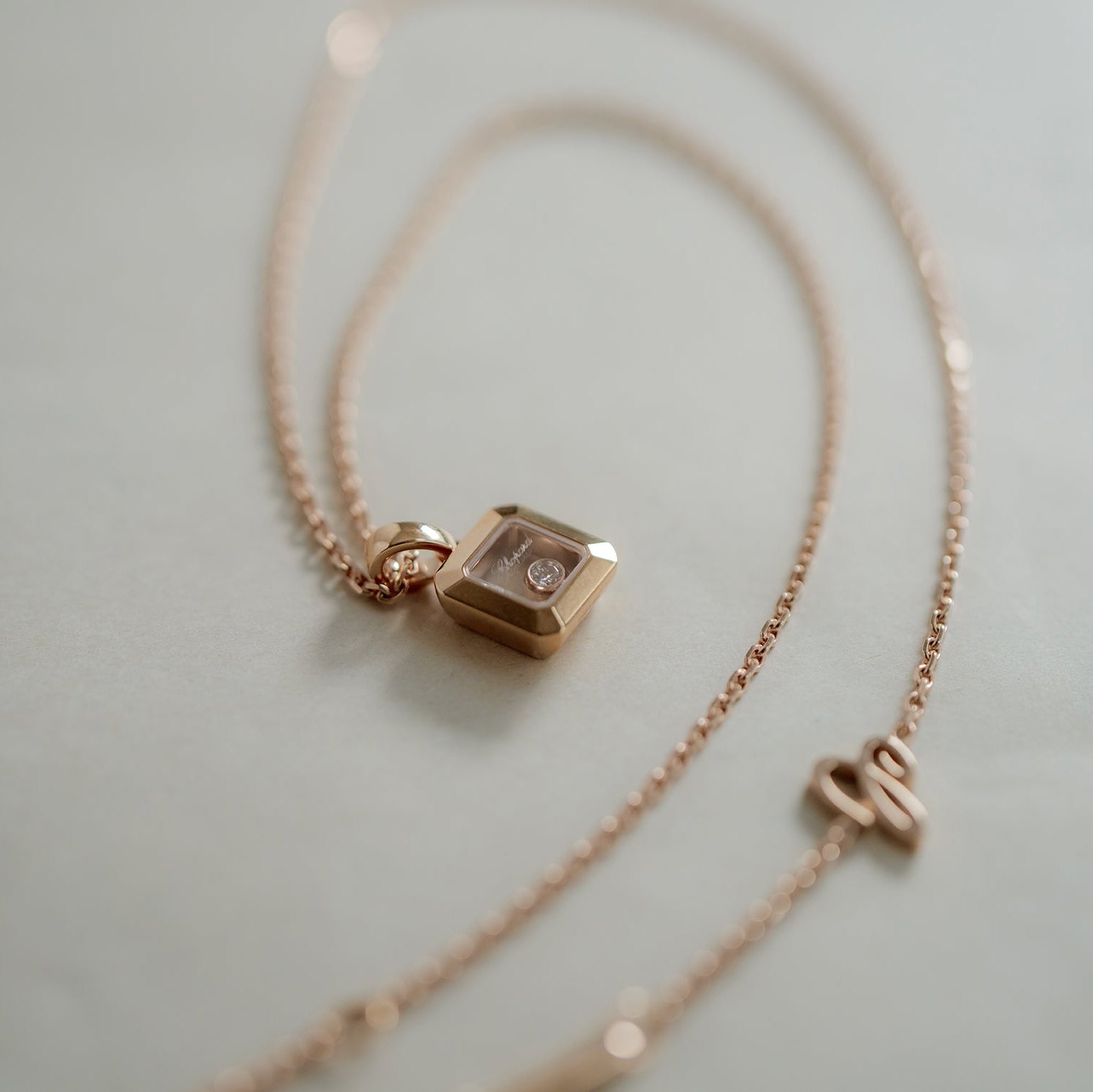 Chopard ショパール ハッピーダイヤモンド ローズゴールド ペンダント 79A114-5001