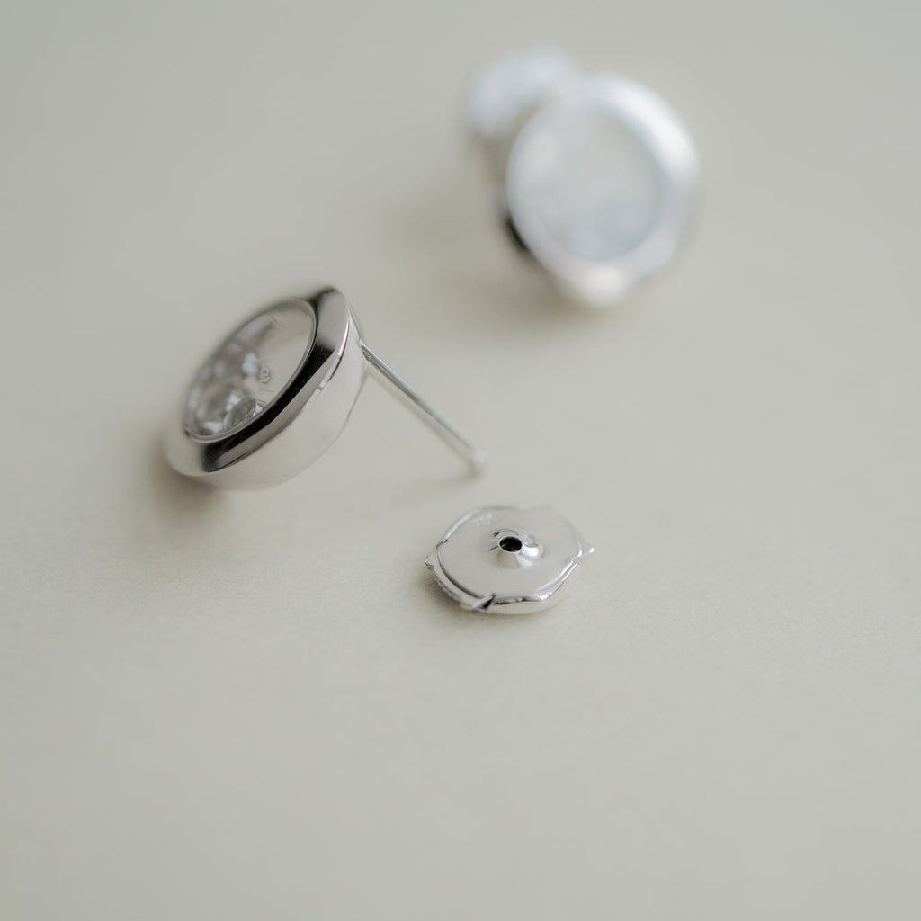 ショパール ハッピーダイヤモンド アイコン ラウンド STピアス 83A018-1001