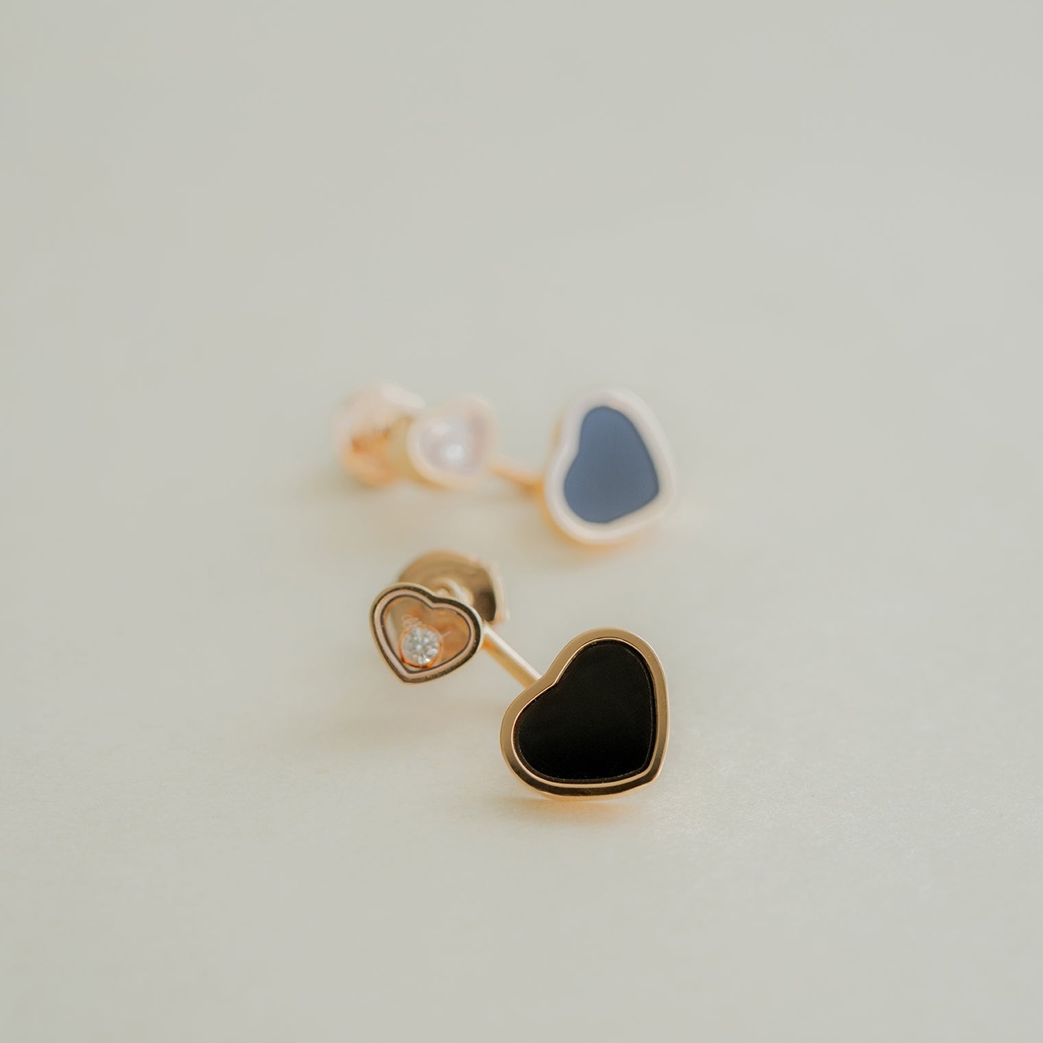 ショパール ハッピーハート ピアス(オニキス) 83A082-5201 – HARADA