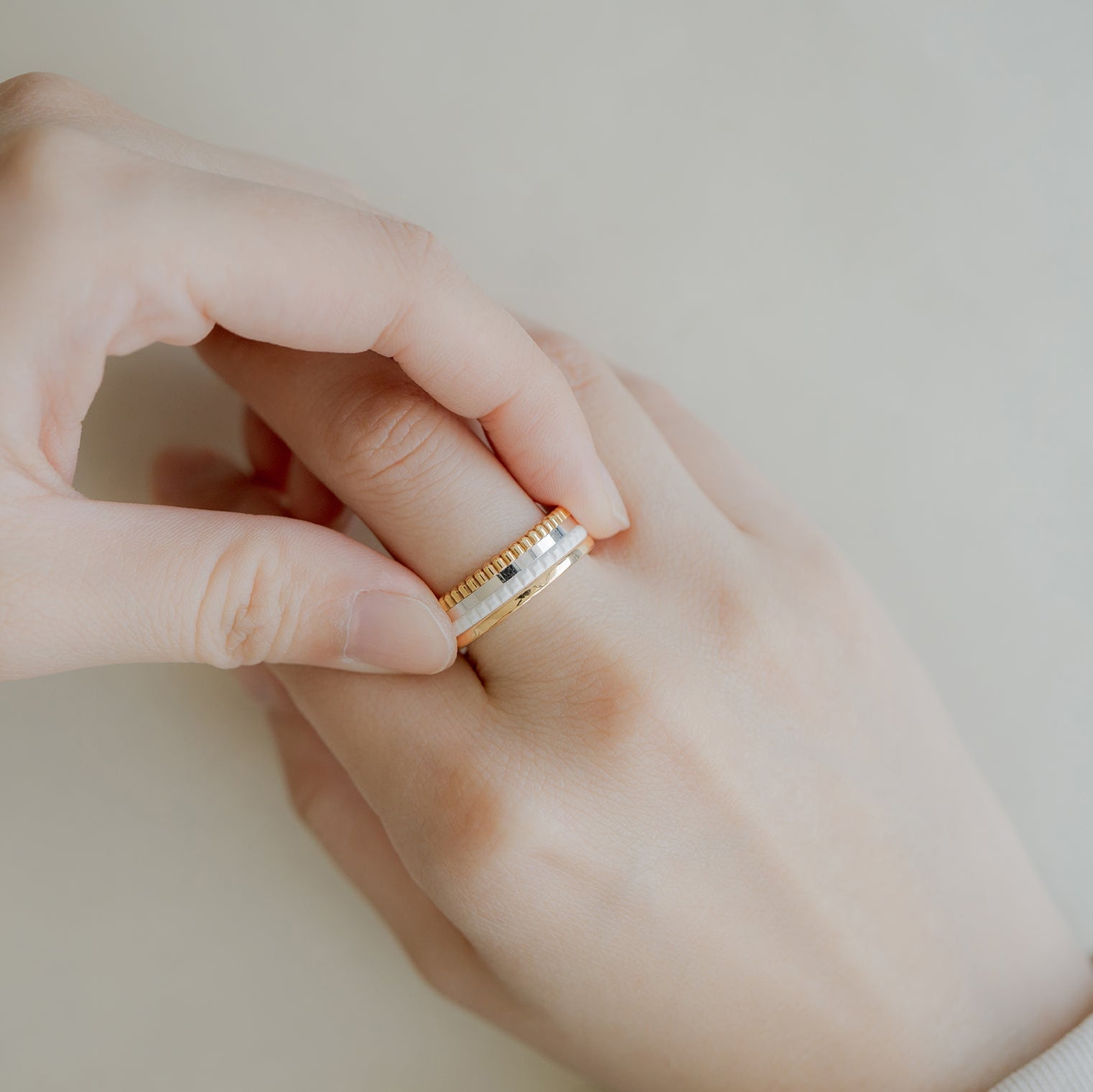 BOUCHERON ブシュロン キャトル ホワイト リング スモール JRG01596