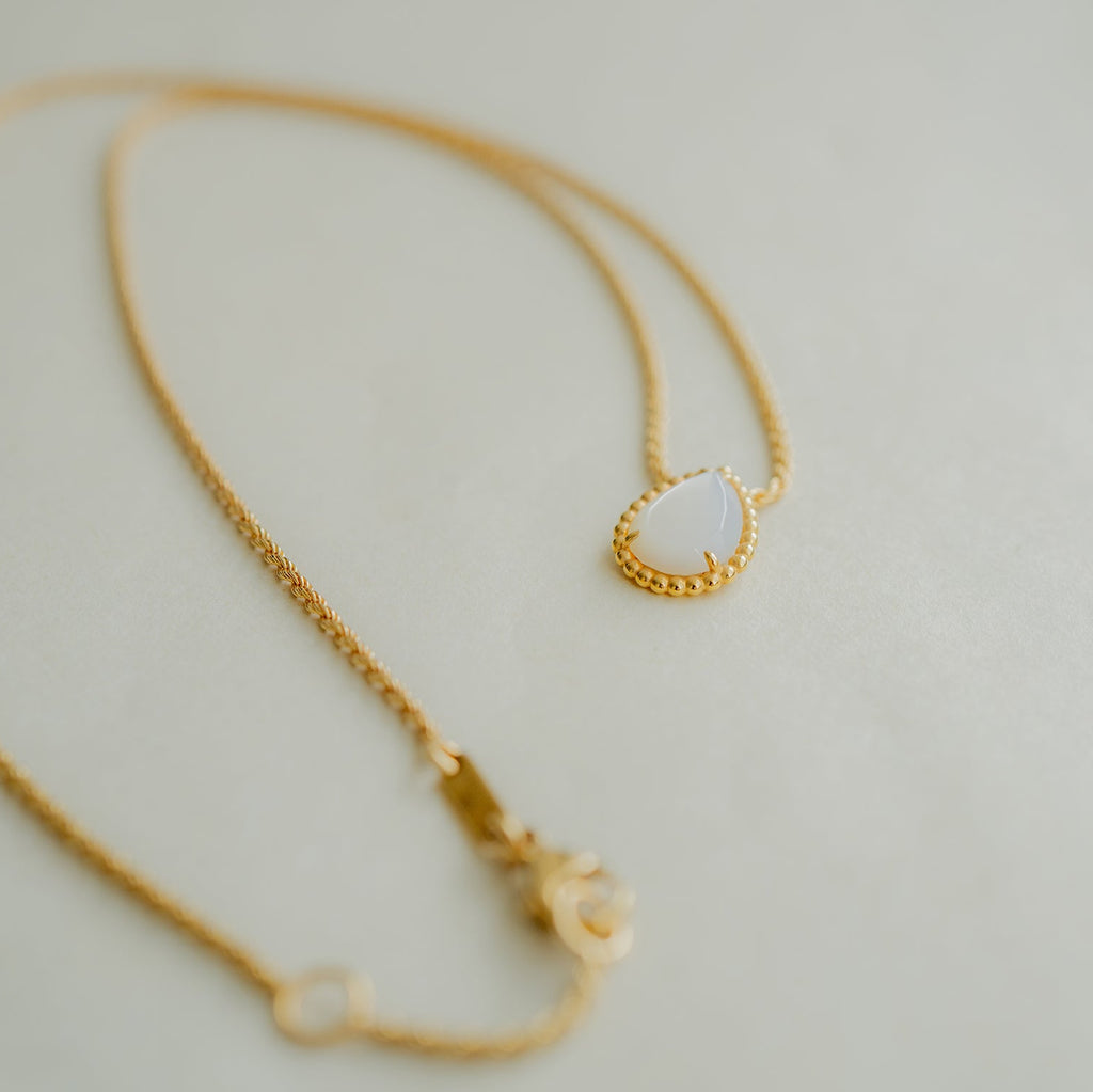 BOUCHERON ブシュロン セルパンボエム ペンダント スモール(マザーオブパール) JPN00562