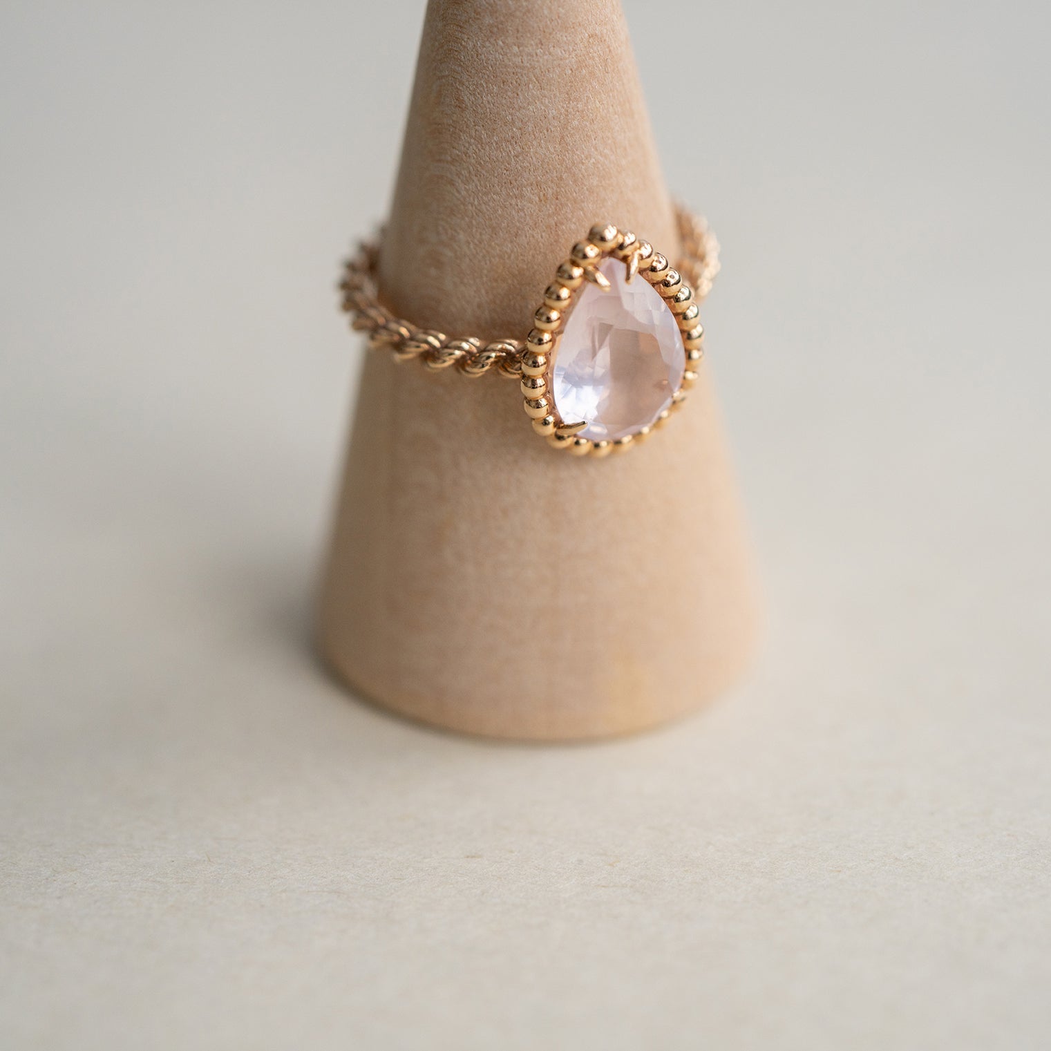 BOUCHERON ブシュロン SERPENT BOHÈME PINK QUARTZ セルパンボエム