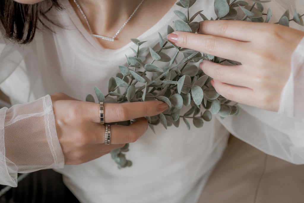 ショパール アイスキューブ ダイヤモンドリング @829834-1099