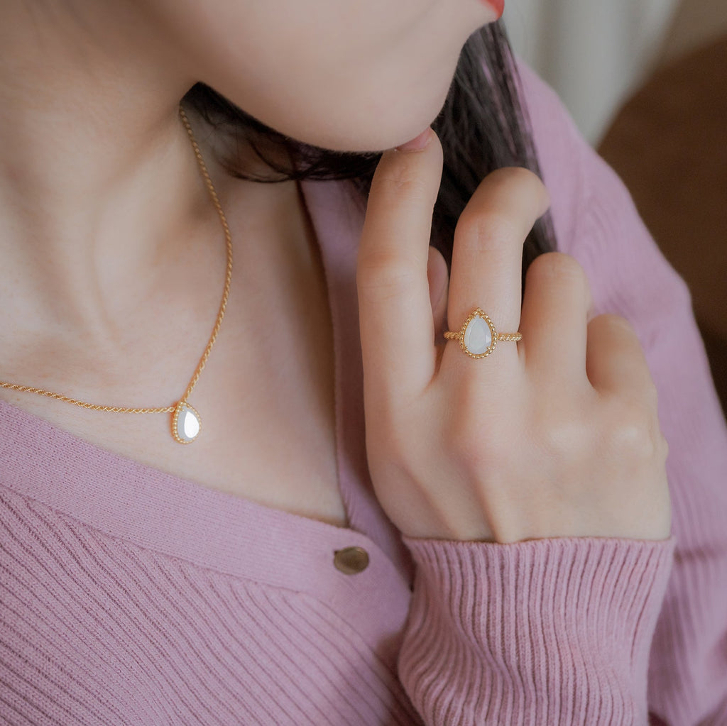 BOUCHERON ブシュロン SERPENT BOHÈME WHITE MOTHER-OF-PEARL セルパンボエム リング スモール JRG02705