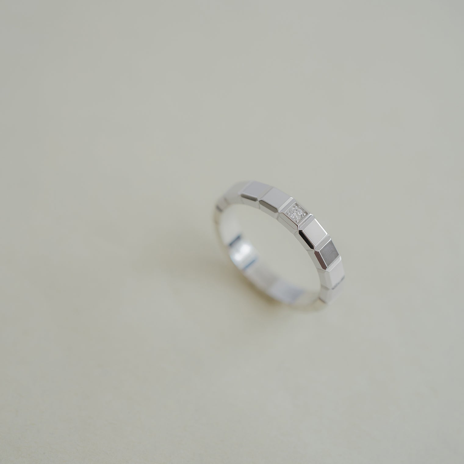 ショパール アイスキューブ ホワイトゴールド リング @829834-1069