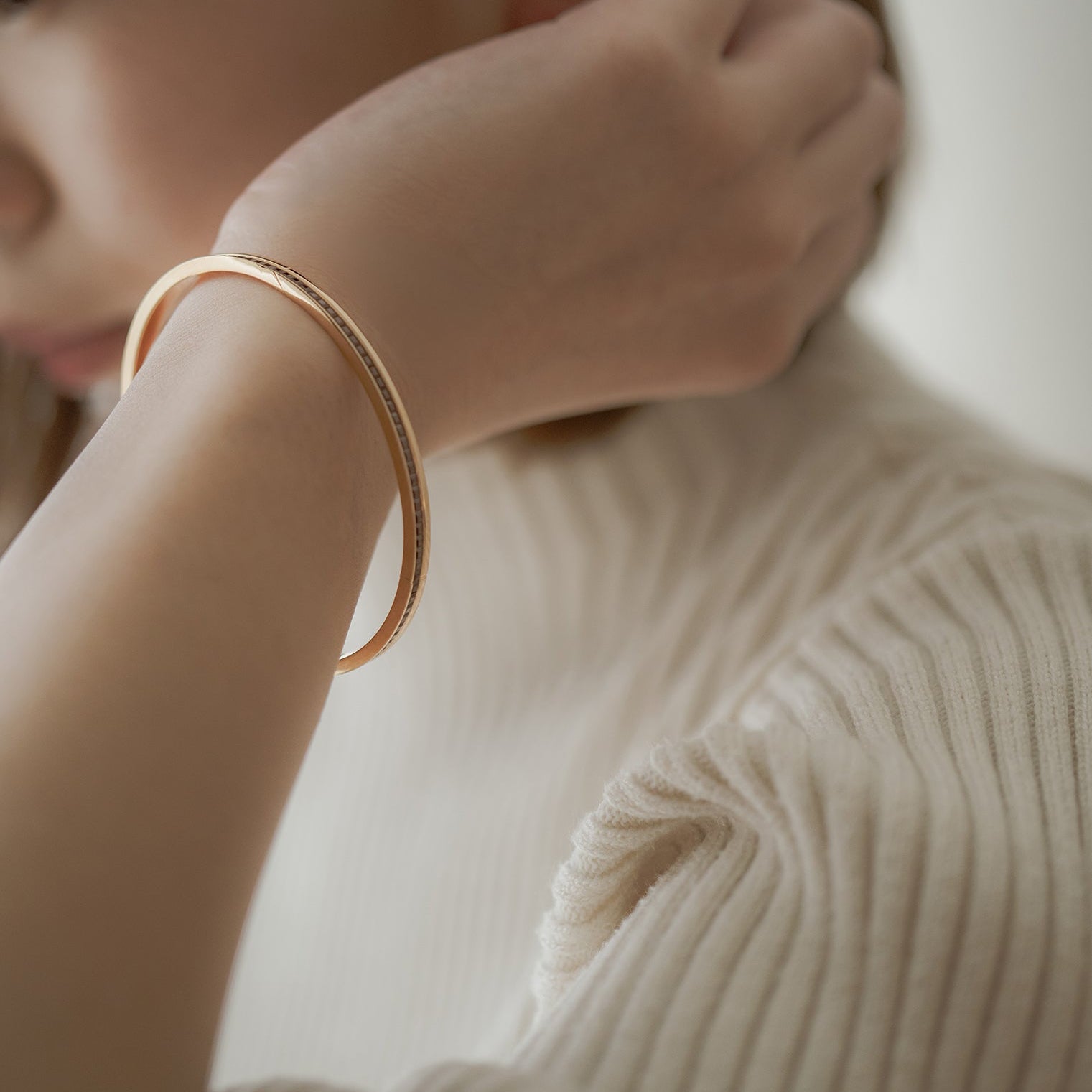 BOUCHERON ブシュロン キャトル クラシック バングル ハーフ JBT00980