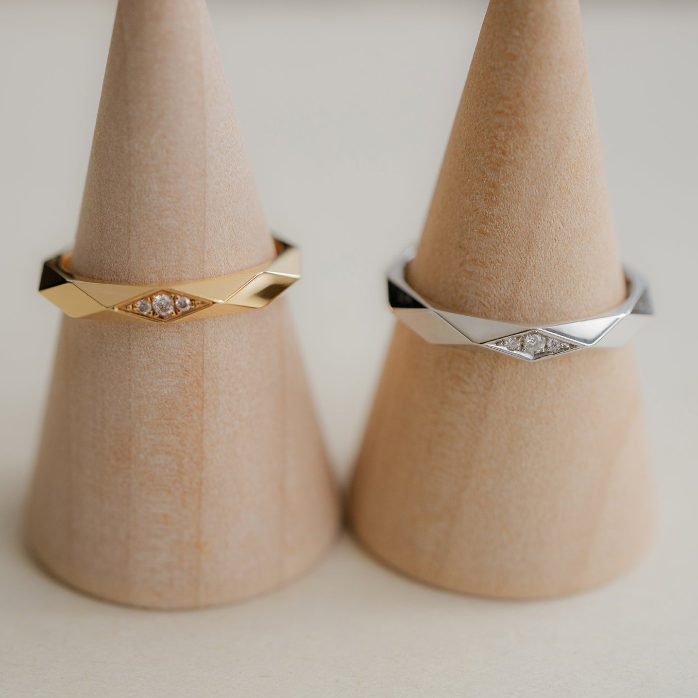 BOUCHERON ブシュロン ファセット 3ダイヤモンド リング ミディアム JAL00090