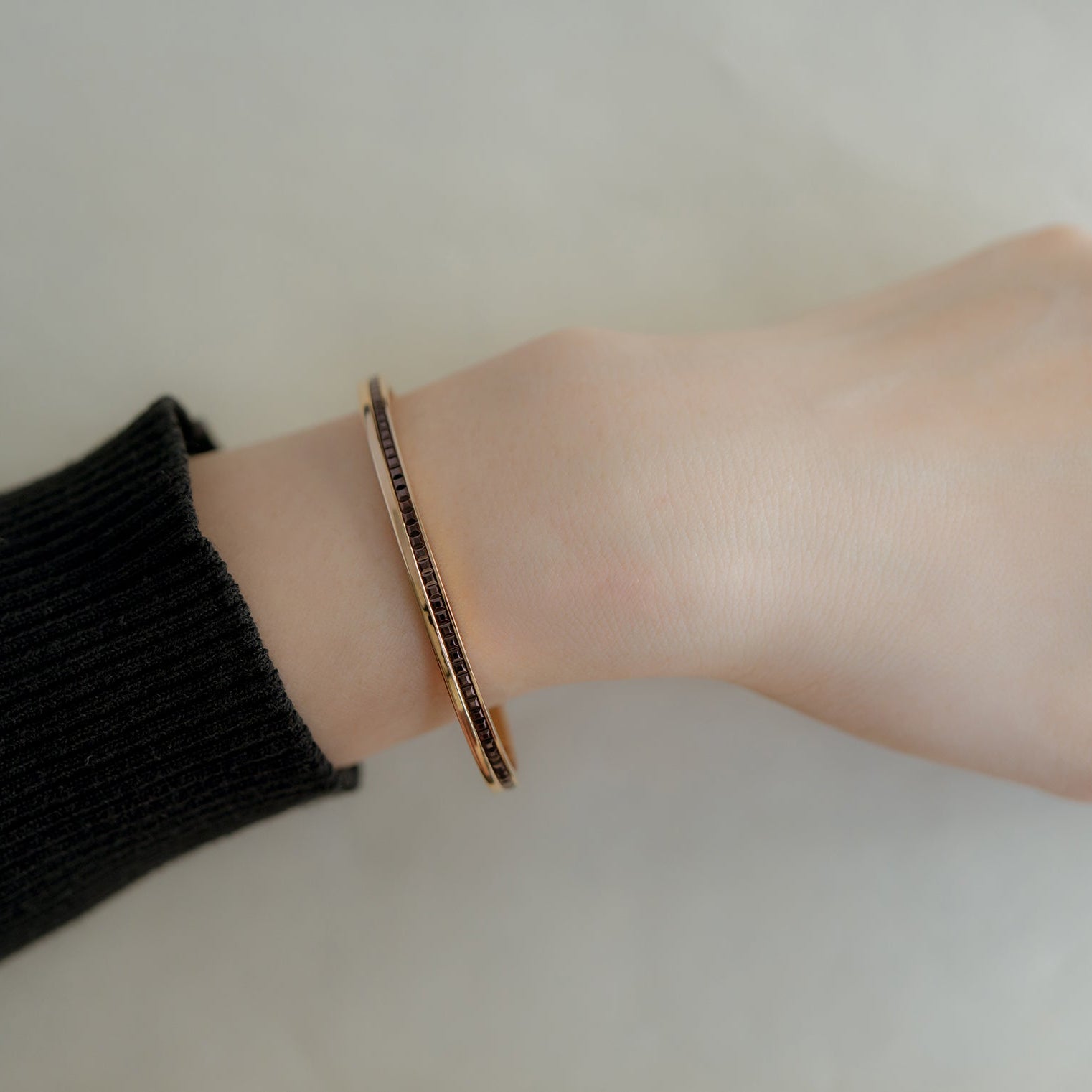 BOUCHERON ブシュロン キャトル クラシック バングル ハーフ JBT00980