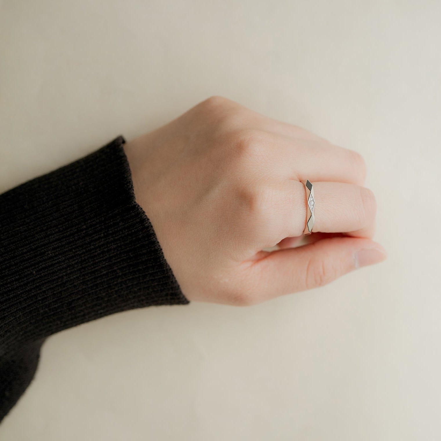 BOUCHERON ブシュロン ファセット 3ダイヤモンド リング ミディアム JAL00090