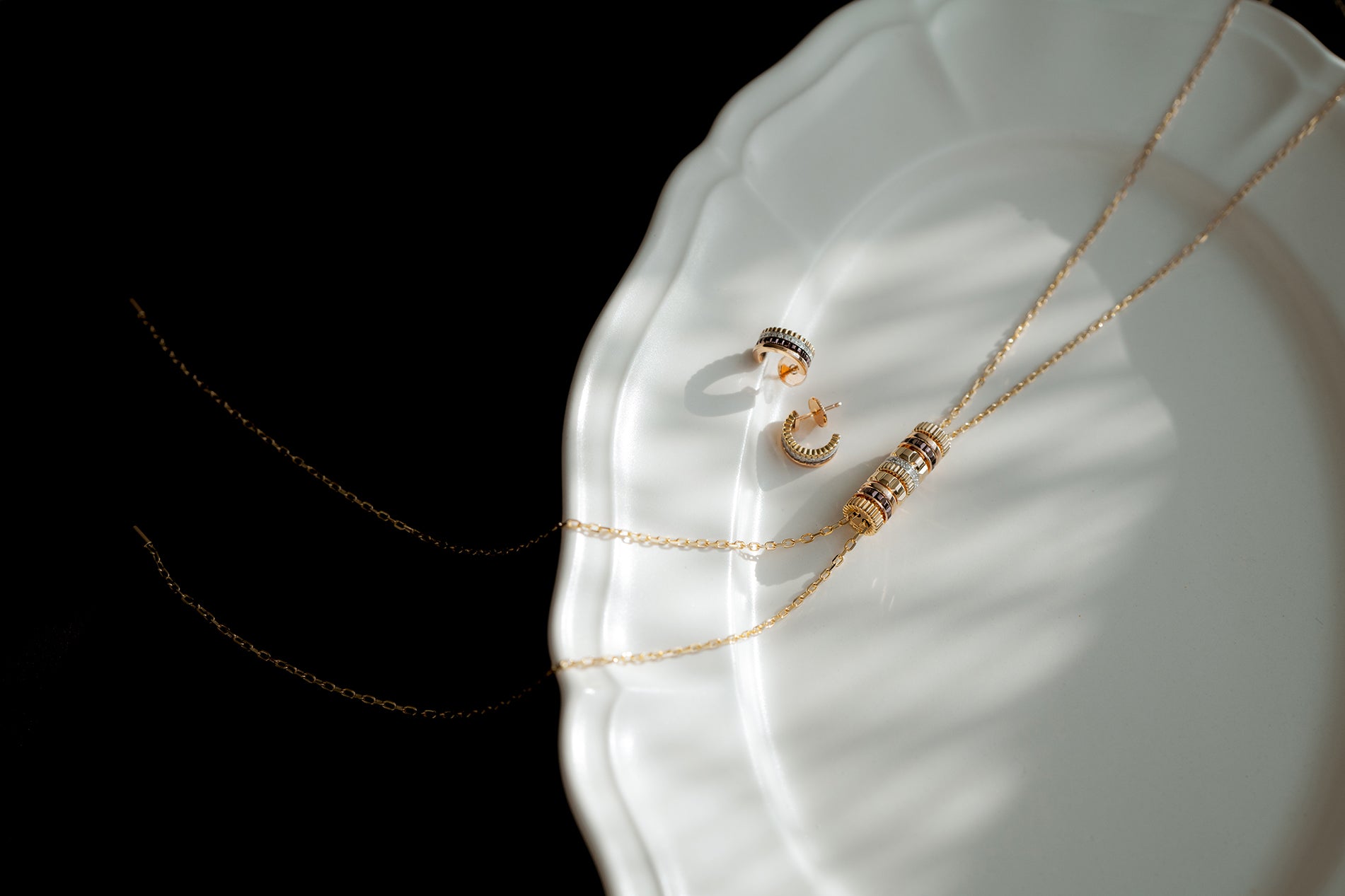 BOUCHERON ブシュロン QUATRE CLASSIQUE キャトル クラシック 2モチーフ タイネックレスJCL00089