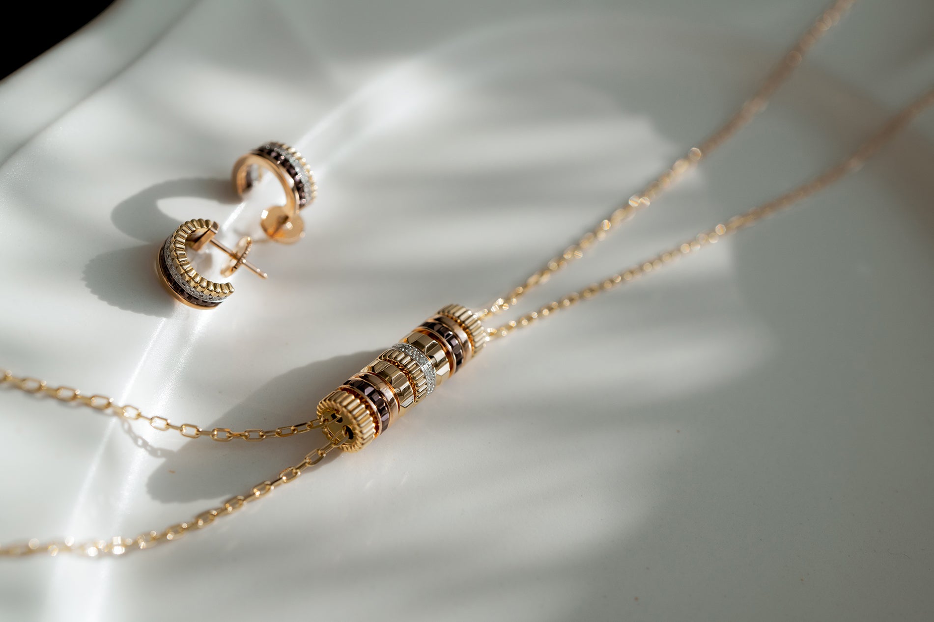 BOUCHERON ブシュロン QUATRE CLASSIQUE キャトル クラシック 2モチーフ タイネックレスJCL00089