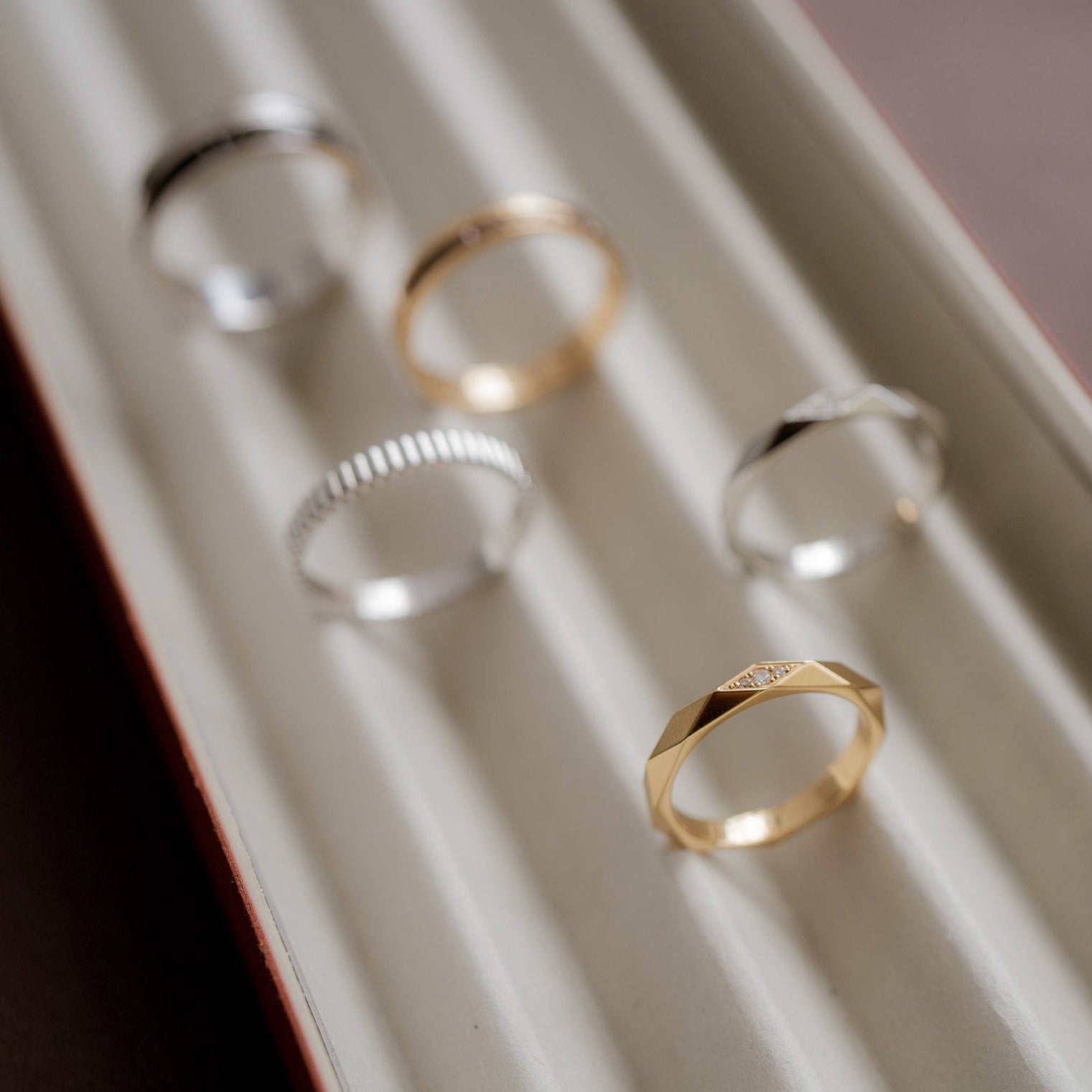 BOUCHERON ブシュロン ファセット 3ダイヤモンド リング ミディアム