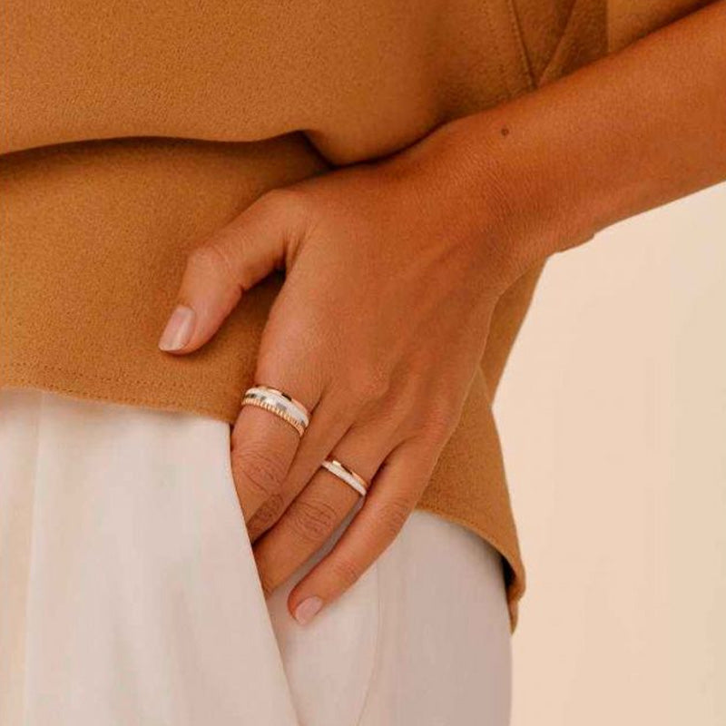 Boucheron ブシュロン キャトルハーフ　ホワイト　リング52 BOUCHERON ブシュロン キャトル ホワイト リング ハーフ JAL00238