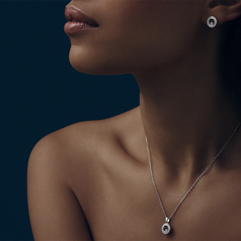 ショパール ハッピーダイヤモンド アイコン ラウンド STピアス 83A017-1201