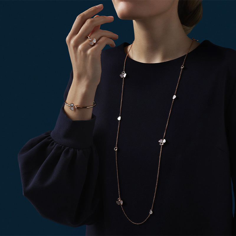 ショパール ハッピーハートウイング  バングル(MOP) @85A083-5300